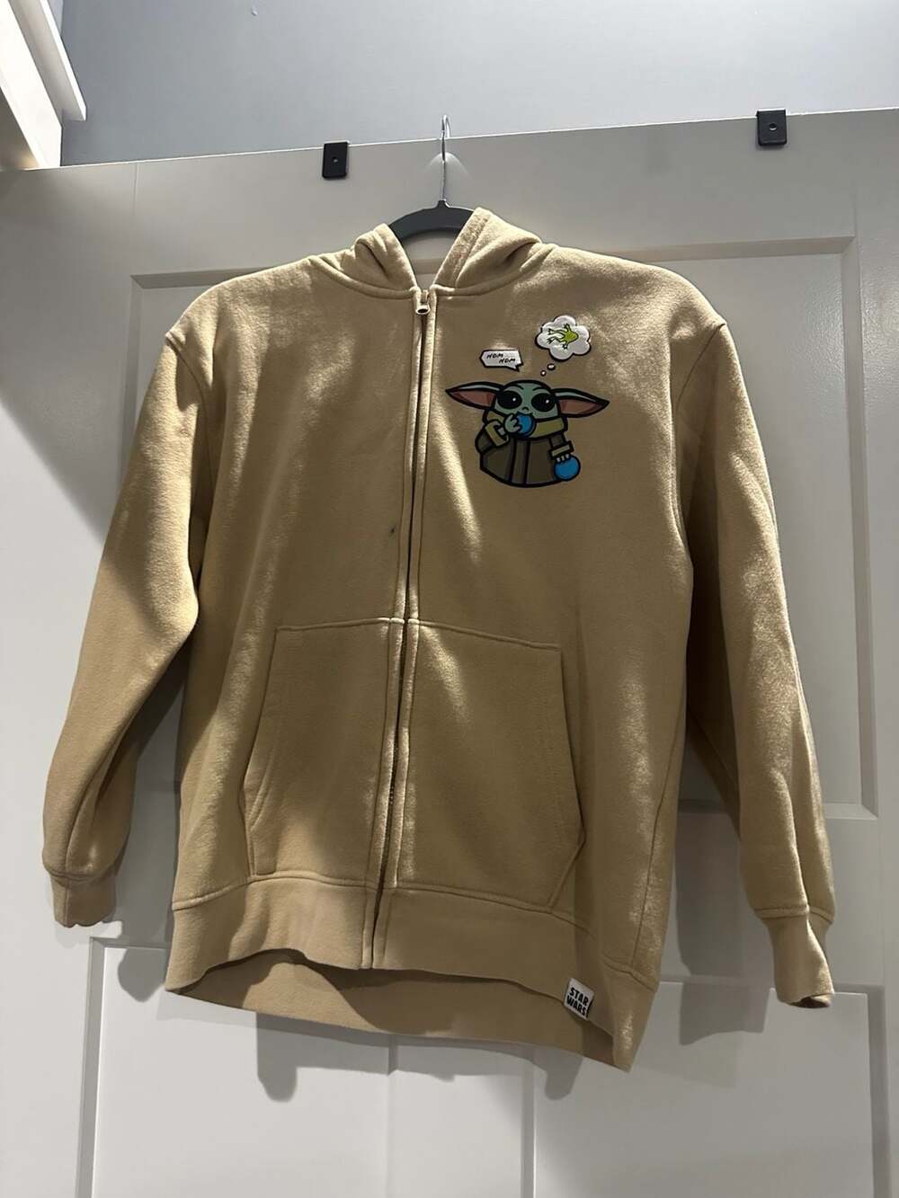 Star Wars Baby Yoda Sweatshirt Hoodie Full Zippered Size Medium Brown Green